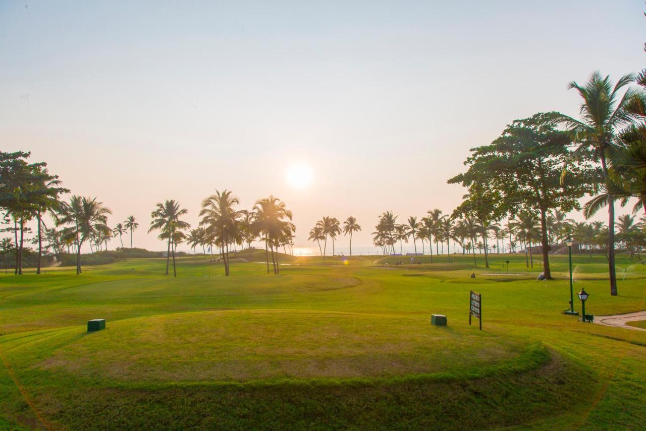 Caravela Beach Resort Varca Bagian luar foto The Royal Golf Course at the Royal Colombo Golf Club